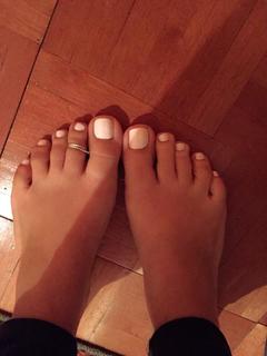 Blu Gem feet photo thumbnail