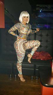 Blu Gem feet photo thumbnail