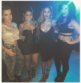 Blu Gem feet photo thumbnail