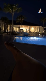Blu Gem feet photo thumbnail