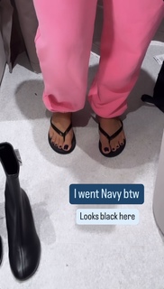 Blu Gem feet photo thumbnail