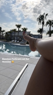 Blu Gem feet photo thumbnail