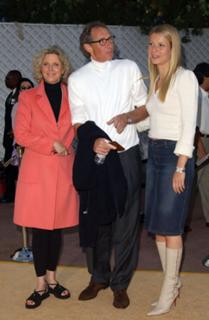 Blythe Danner feet photo 9