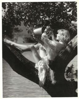 Bo Derek feet photo thumbnail