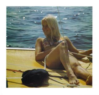 Bo Derek feet photo thumbnail