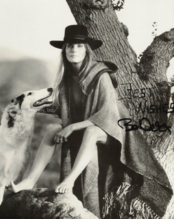 Bo Derek feet photo thumbnail