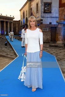 Bo Derek feet photo thumbnail