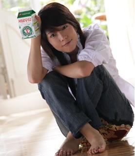 BoA feet photo 7