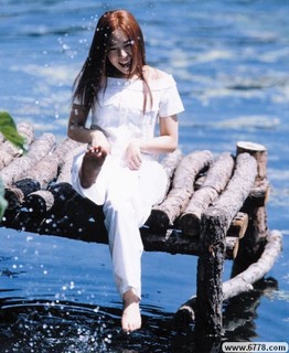 BoA feet photo 6