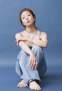 BoA feet photo 17