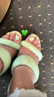 BoA feet photo 4