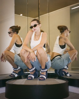 Bobbi Althoff feet photo thumbnail