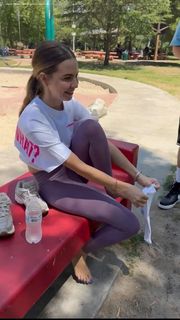 Bobbi Althoff feet photo thumbnail