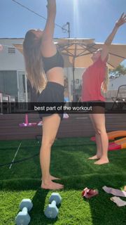 Bobbi Althoff feet photo thumbnail