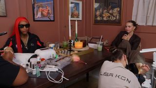 Bobbi Althoff feet photo 17