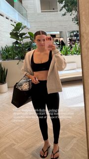 Bobbi Althoff feet photo 1