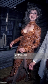 Bobbie Gentry feet photo 7
