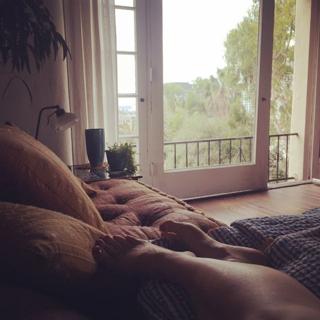 Bojana Novakovic feet photo thumbnail