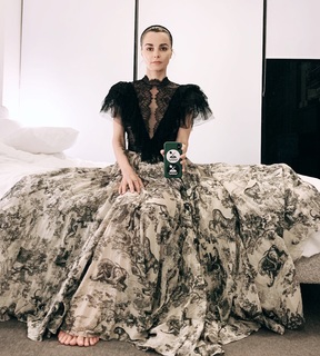 Bojana Novakovic feet photo thumbnail