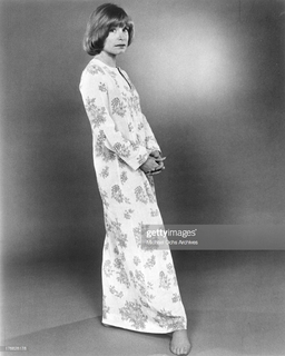 Bonnie Franklin feet photo 16