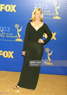 Bonnie Hunt feet photo thumbnail