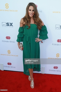 Bonnie-Jill Laflin feet photo 4