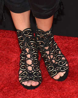 Bonnie-Jill Laflin feet photo 11