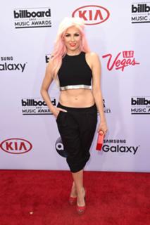 Bonnie McKee feet photo 16