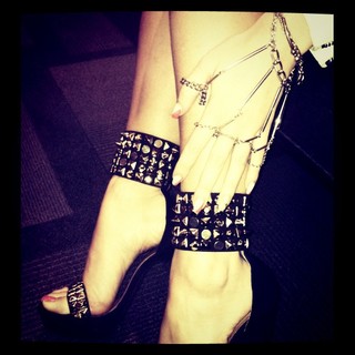 Bonnie McKee feet photo 20