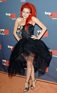 Bonnie McKee feet photo 13