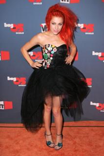 Bonnie McKee feet photo 10