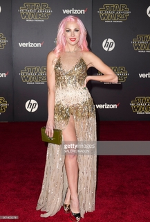 Bonnie McKee feet photo 7