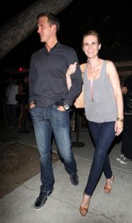 Bonnie Somerville feet photo thumbnail