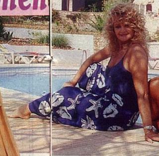 Bonnie Tyler feet photo 14