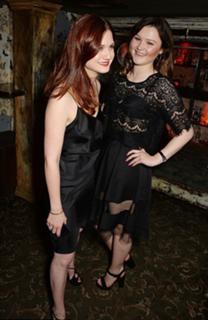 Bonnie Wright feet photo thumbnail