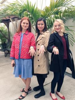 Bonnie Wright feet photo thumbnail