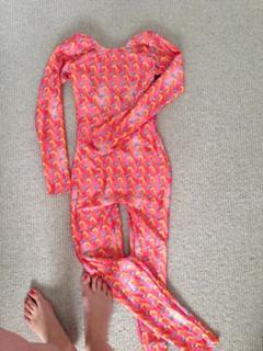 Bonnie Wright feet photo thumbnail