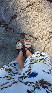 Bonnie Wright feet photo thumbnail