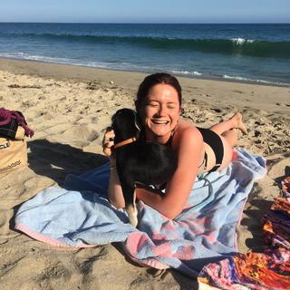 Bonnie Wright feet photo thumbnail