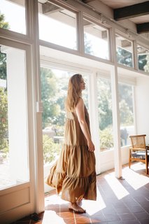 Bonnie Wright feet photo thumbnail