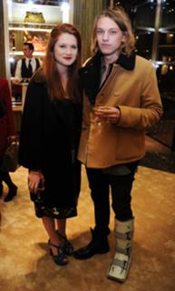 Bonnie Wright feet photo thumbnail