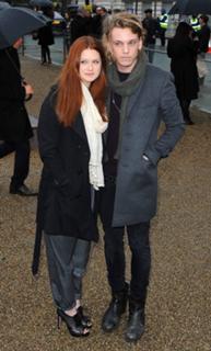 Bonnie Wright feet photo thumbnail