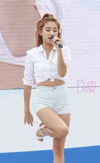Bora feet photo 12