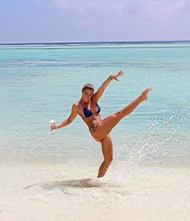 Branca Feres feet photo 9