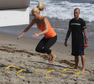 Brande Roderick feet photo 16