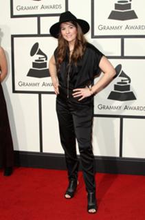 Brandi Carlile feet photo 5