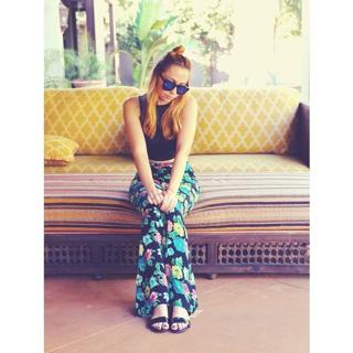 Brandi Cyrus feet photo 18