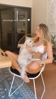 Brandi Cyrus feet photo 13