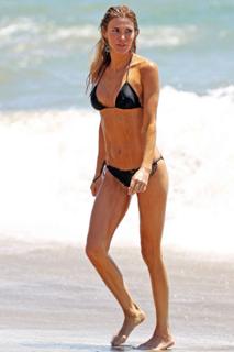 Brandi Glanville feet photo 14