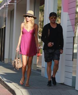 Brandi Glanville feet photo 5